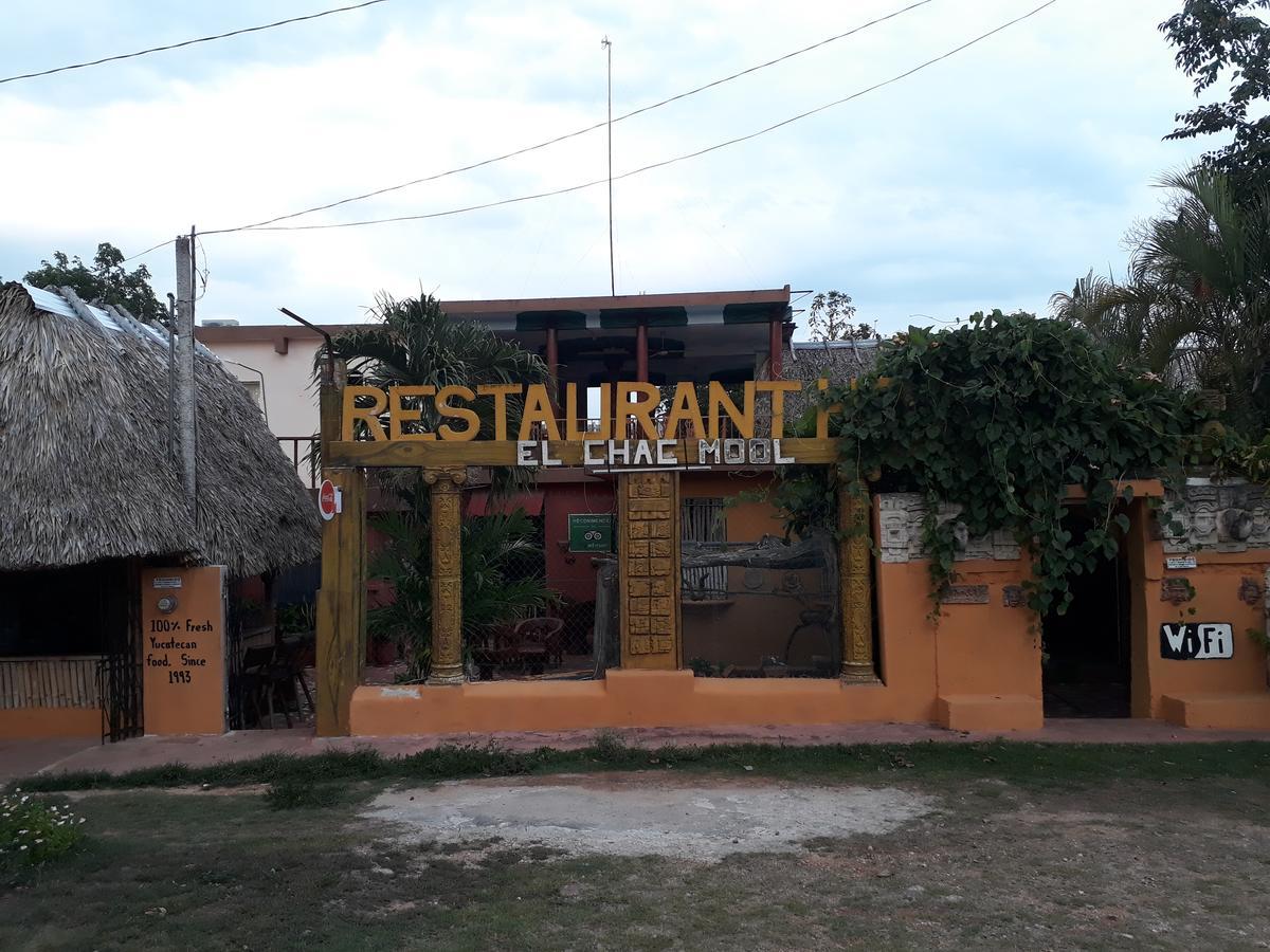 El Chac Mool Panzió Santa Elena Kültér fotó