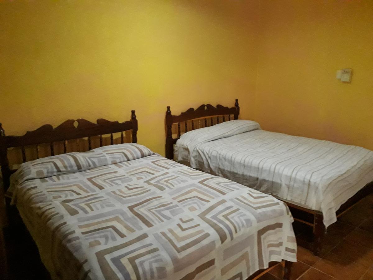 El Chac Mool Panzió Santa Elena Kültér fotó
