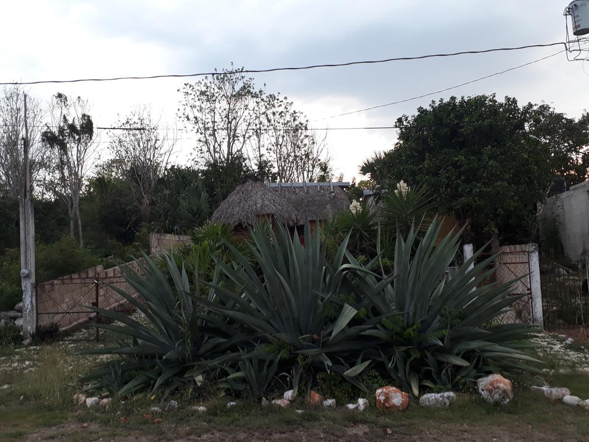 El Chac Mool Panzió Santa Elena Kültér fotó
